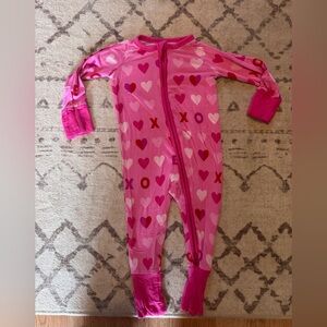 Little sleepies 3-6 month pink heart zippy sleeper